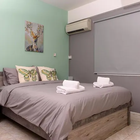 Callisto 3 Bedroom *