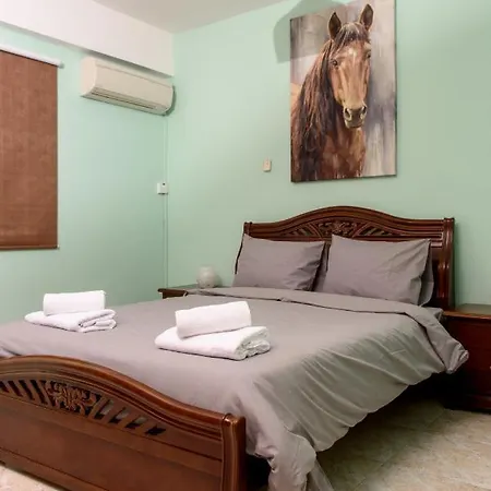 Callisto 3 Bedroom Lägenhet Larnaca