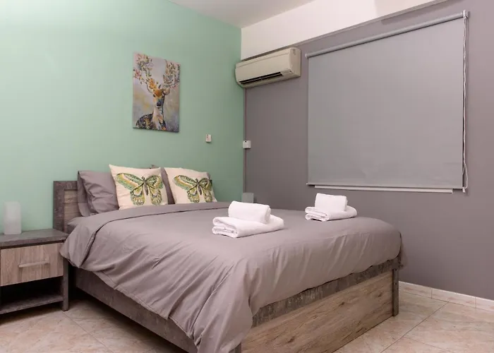 Callisto 3 Bedroom *