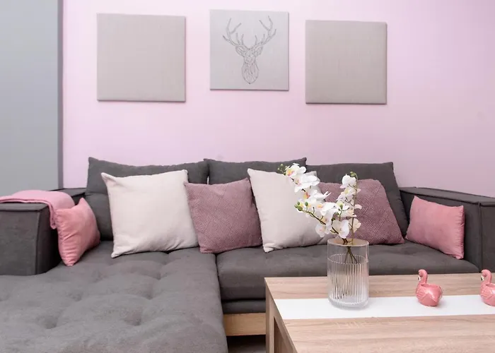 דירה Callisto 3 Bedroom לרנקה