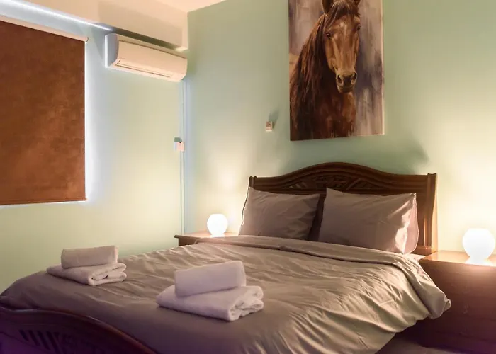 Callisto 3 Bedroom * לרנקה